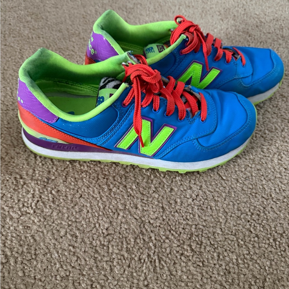New Balance women Vibrant Blue and Purple Sneakers